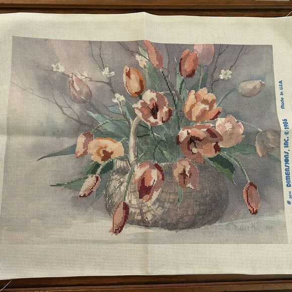 Vintage 80s Dimension Cross Stitch Tulips Pink - Picture 1 of 6